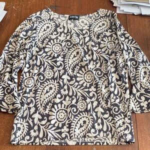 Elegant Black and White Paisley Blouse